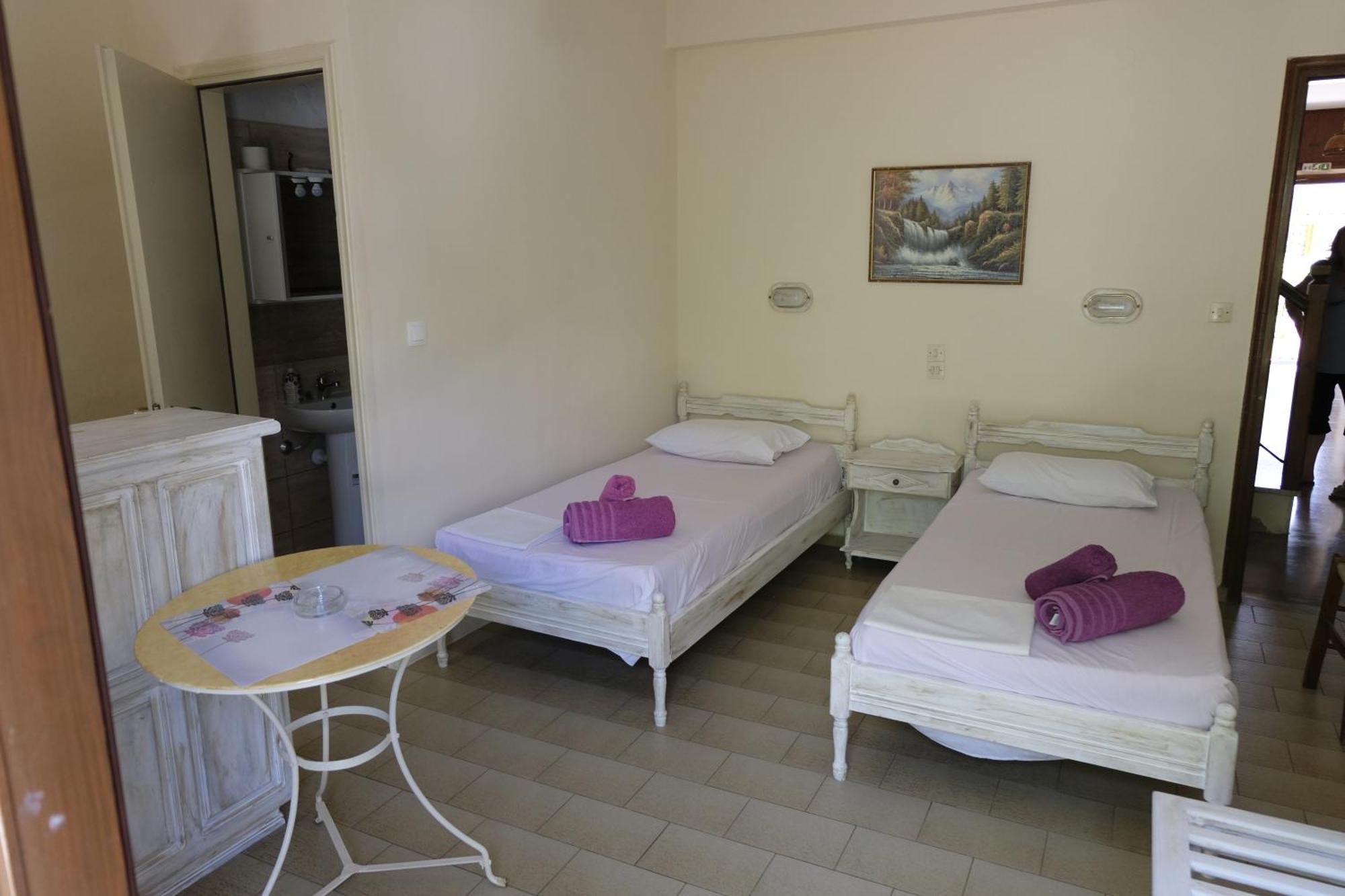 Taxiarchis Apartments สเกียธอสทาวน์ ห้อง รูปภาพ